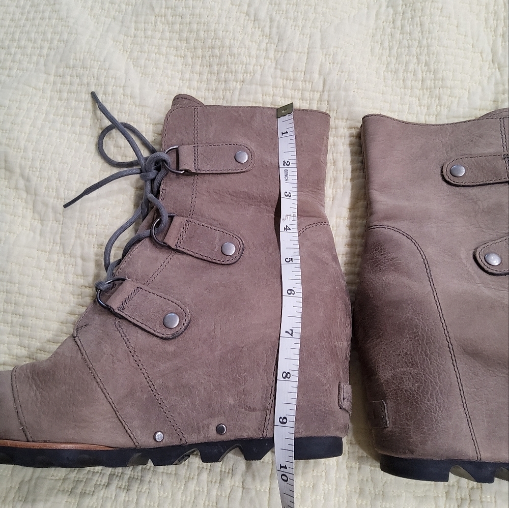 Sorel Joan of Arctic Wedge Ankle Boots Size 10 - Picture 13 of 13